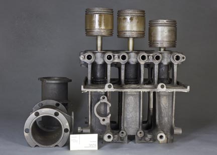 Howard Hughes 1920 3 cylinder Steam Engine